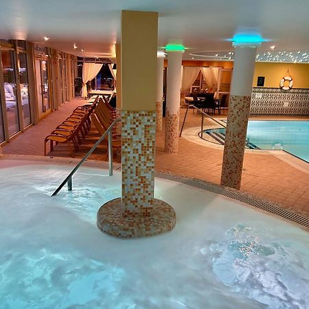 Calimbra Wellness Hotel Superior Miskolc Exterior foto