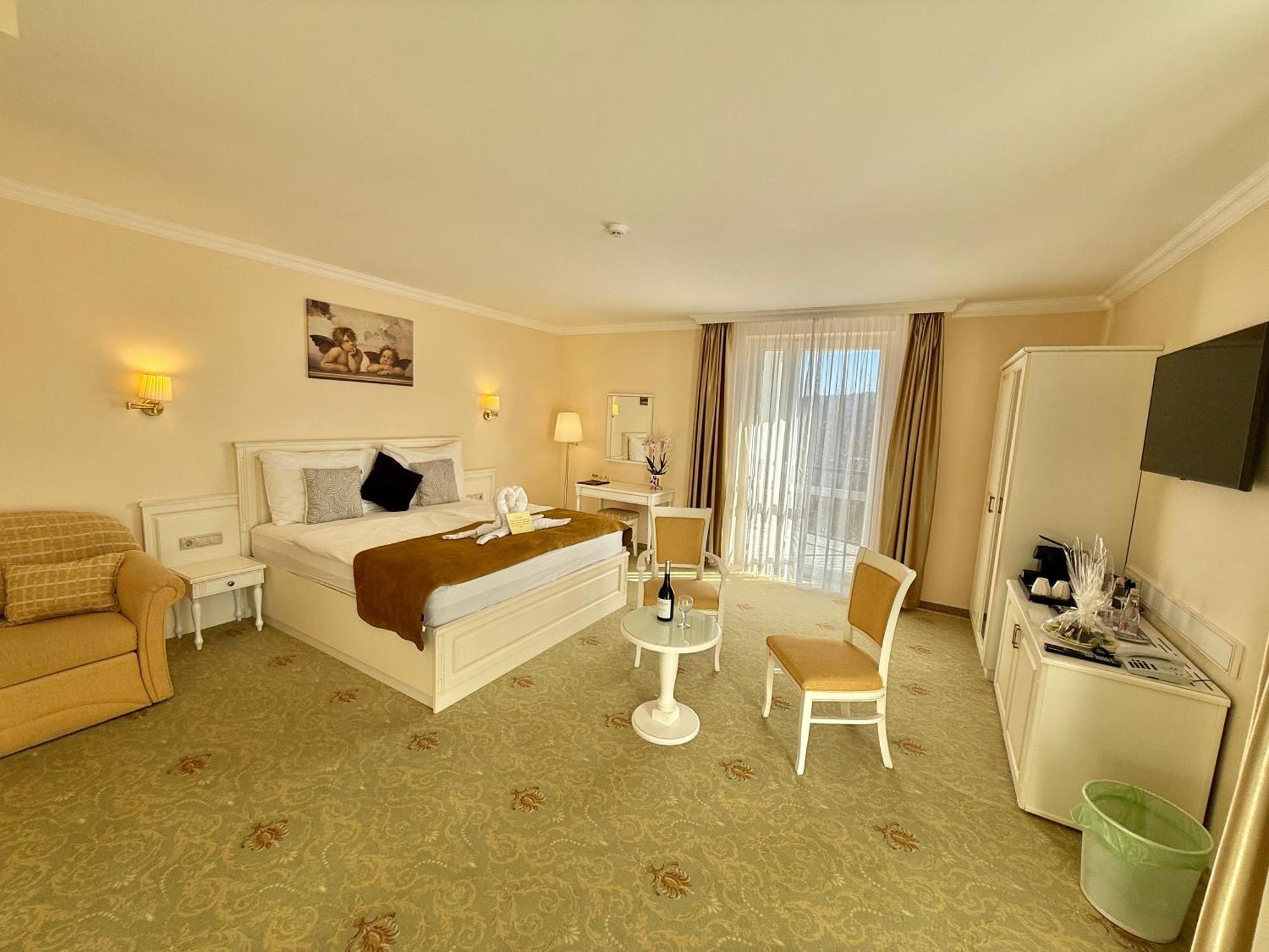 Calimbra Wellness Hotel Superior Miskolc Exterior foto