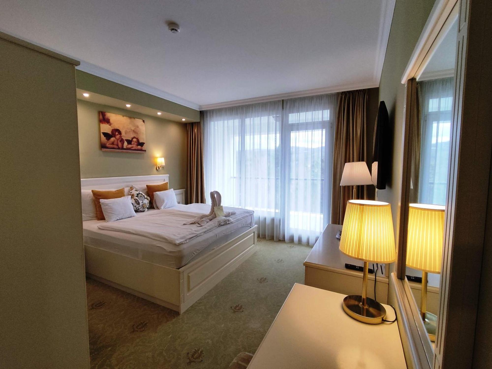 Calimbra Wellness Hotel Superior Miskolc Exterior foto